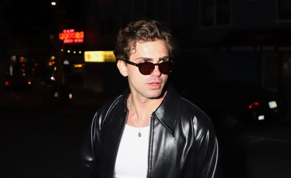 Creator Biel Valldosera blends classic menswear with modern lifestyle.
