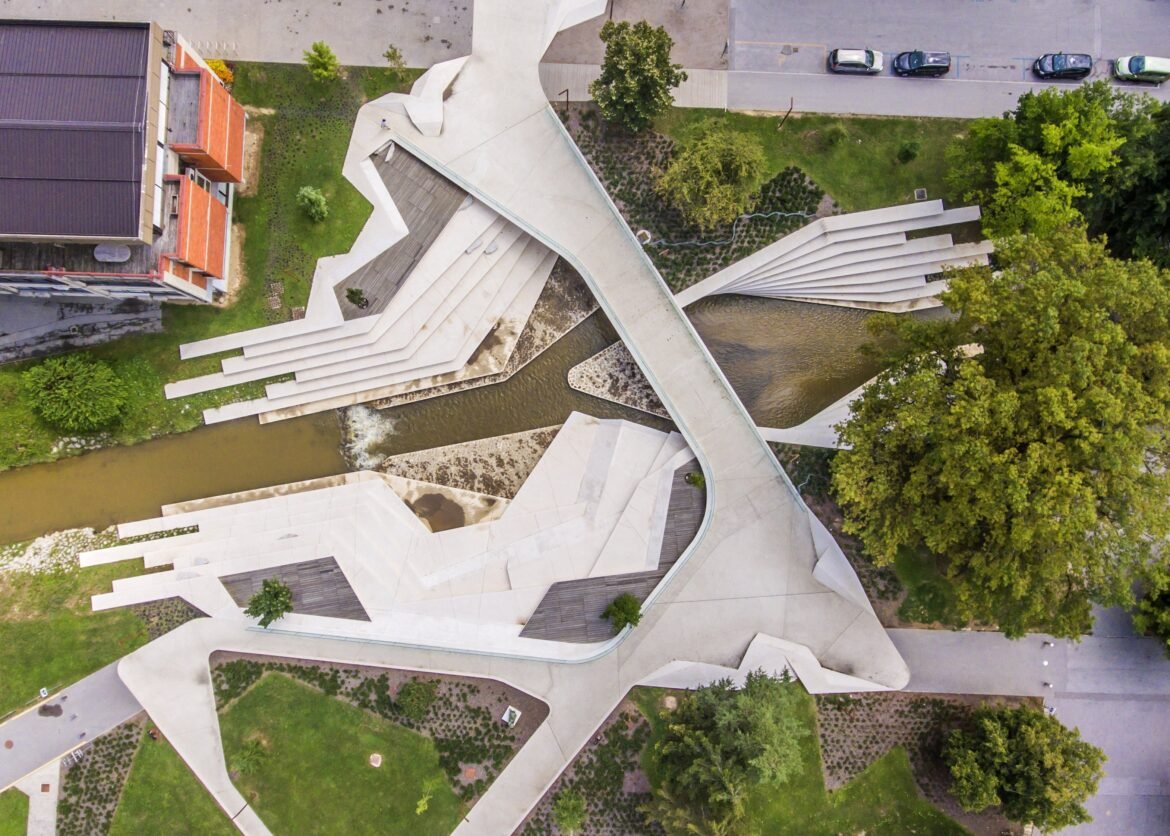 Bio-Active Concrete & Carbon-Storing Public Art: When the Structure Becomes Part of the Artwork