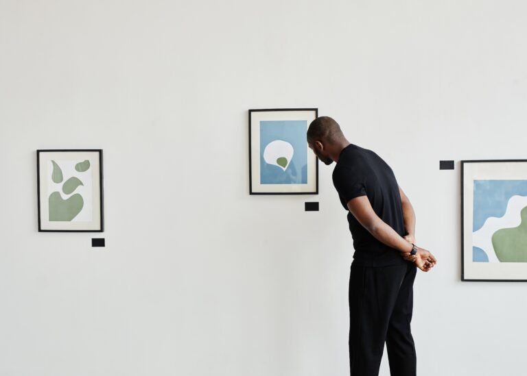 John Evans Finds the Quiet Geometry of Nature in The Shape of Stillness at Gallery Henoch